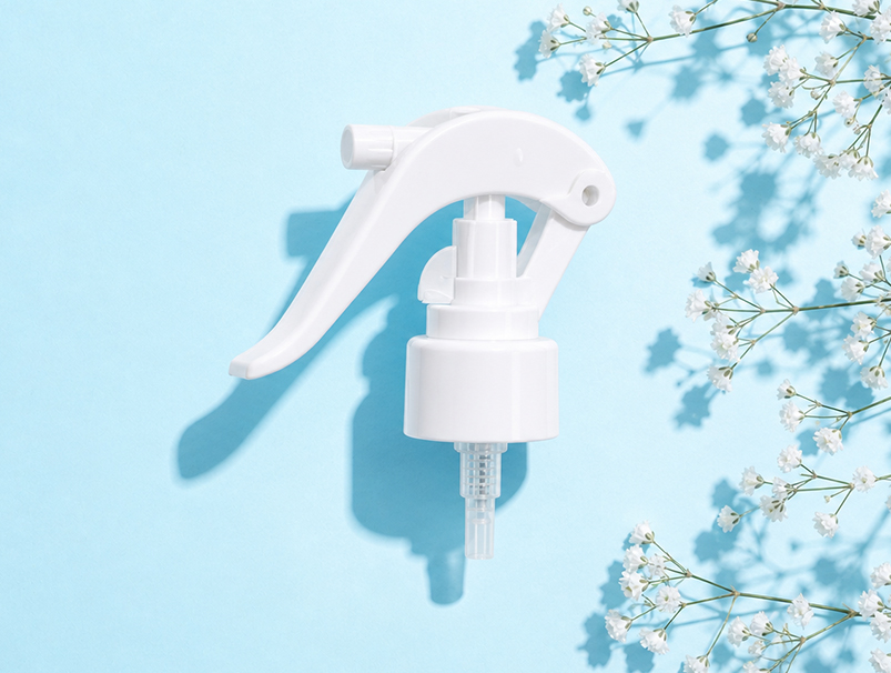 Trigger pump sprayer